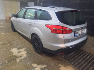 Ford Focus foto 4