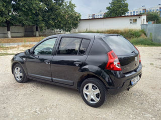 Dacia Sandero foto 3