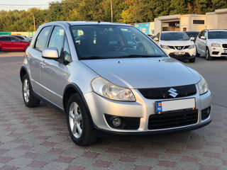 Suzuki SX4 foto 3