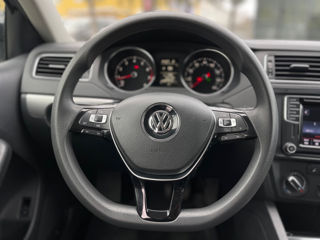 Volkswagen Jetta foto 11