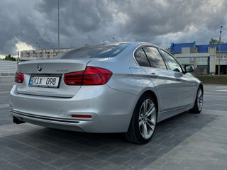 BMW 3 Series foto 4