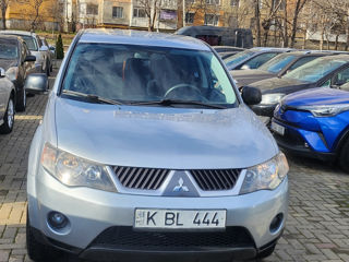 Mitsubishi Outlander foto 14