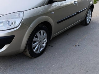 Renault Scenic foto 7