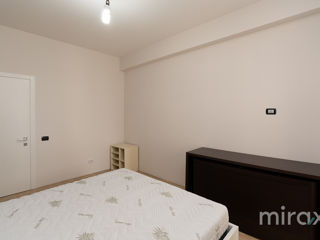 Apartament cu 2 camere, 77 m², Centru, Chișinău foto 4