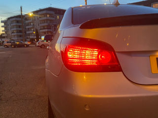 BMW 5 Series foto 5