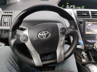 Toyota Prius + foto 4