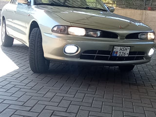 Mitsubishi Galant foto 3