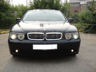 BMW 7 Series foto 1