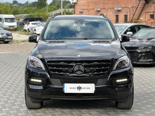 Mercedes M-Class foto 2