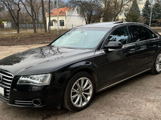 Audi A8 foto 2