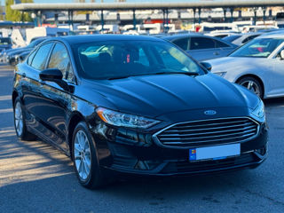 Ford Fusion foto 4