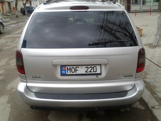 Chrysler Voyager foto 6