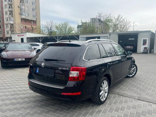 Skoda Octavia foto 3