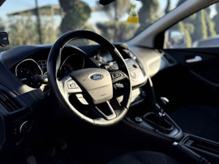 Ford Focus foto 6