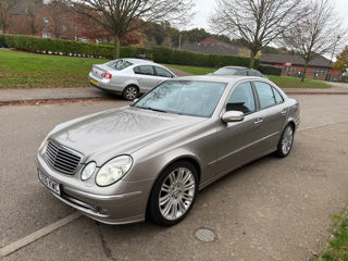 Mercedes E-Class foto 3