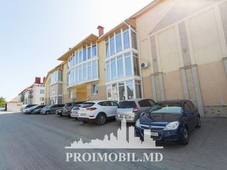 Grătieși! 1 cameră, euroreparație, încălzire autonomă, 30 mp! 28 000 euro! foto 8