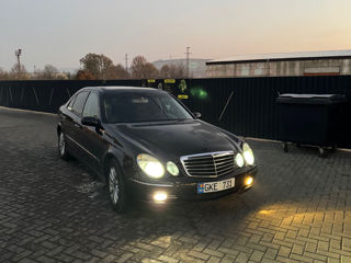 Mercedes E-Class foto 3