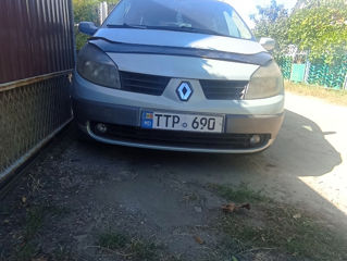 Renault Scenic foto 2