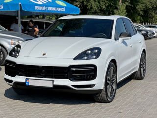 Porsche Cayenne foto 2