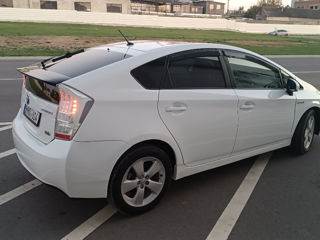 Toyota Prius foto 6