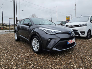 Toyota C-HR foto 3