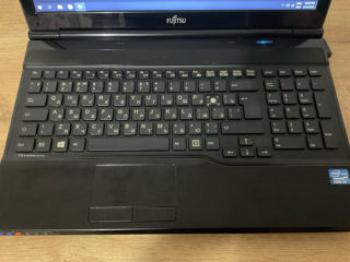 Laptop Fujitsu AH532 foto 3