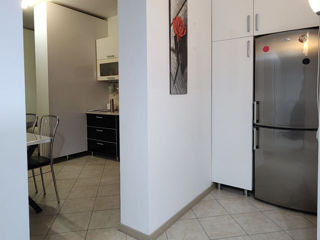 Apartament cu 1 cameră, 56 m², Centru, Chișinău foto 4