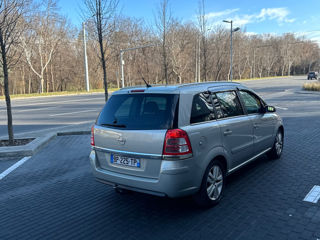 Opel Zafira foto 3