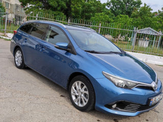 Toyota Auris foto 3