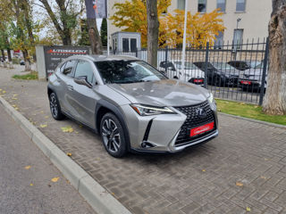 Lexus UX foto 3