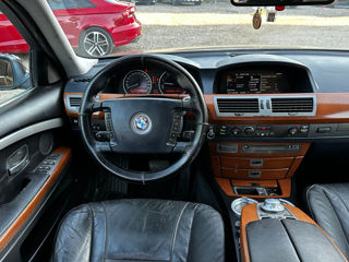 BMW 7 Series foto 6