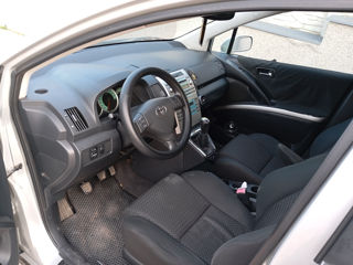 Toyota Corolla Verso foto 4