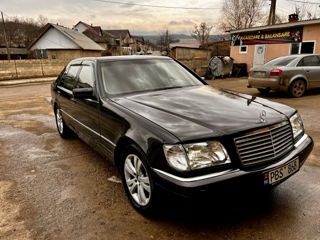 Mercedes S-Class foto 2