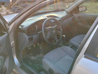 Nissan Almera foto 4