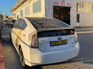 Toyota Prius foto 5