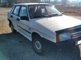 Lada / ВАЗ 21099 foto 8