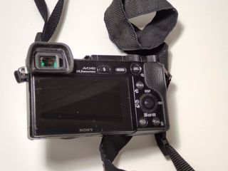 Sony Alpha A6000 Kit foto 3