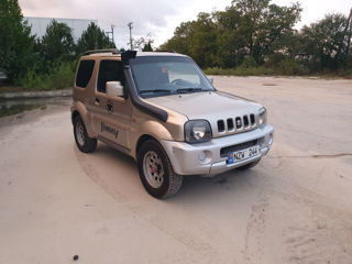 Suzuki Jimny foto 2