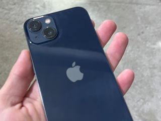 Продам iPhone 13