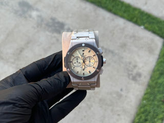 Часы Hublot