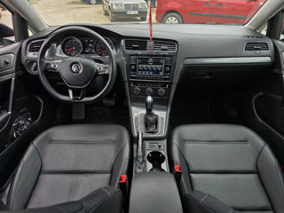 Volkswagen Golf foto 6