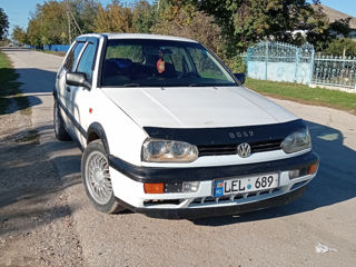 Volkswagen Golf foto 1