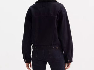 Продам куртку Levi's Premium '90s Sherpa Trucker Jacket (оригинал) foto 2