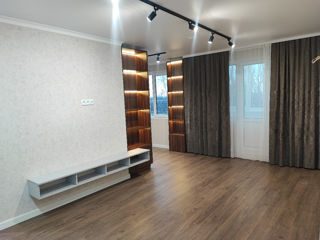 Apartament cu 3 camere, 61 m², Botanica, Chișinău foto 2