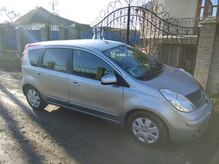 Nissan Note foto 1