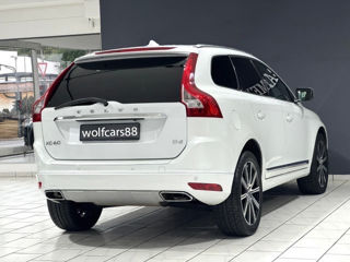 Volvo XC60 foto 2