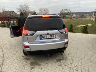 Mitsubishi Outlander foto 5