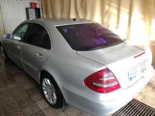 Mercedes E Class foto 3