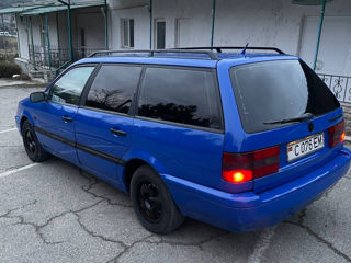 Volkswagen Passat foto 4