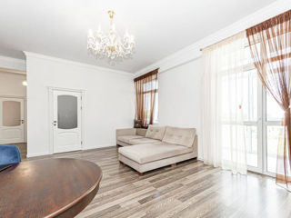 Apartament cu 2 camere, 77 m², Ciocana, Chișinău foto 2